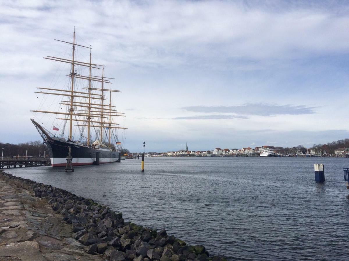 Ostseeferienwohnung Storchennest Dassow Luaran gambar
